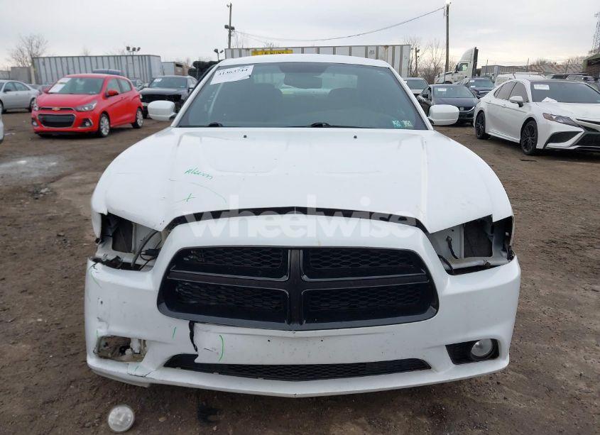 Photo 11 of 2013 Dodge Charger SXT (VIN 2C3CDXHG0DH546542)
