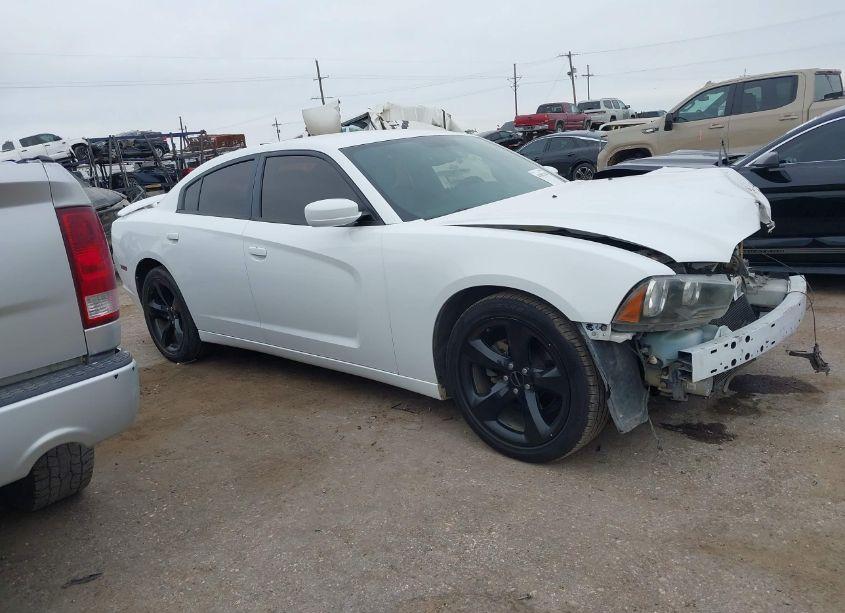 Photo 14 of 2014 Dodge Charger SXT (VIN 2C3CDXHG0EH339201)