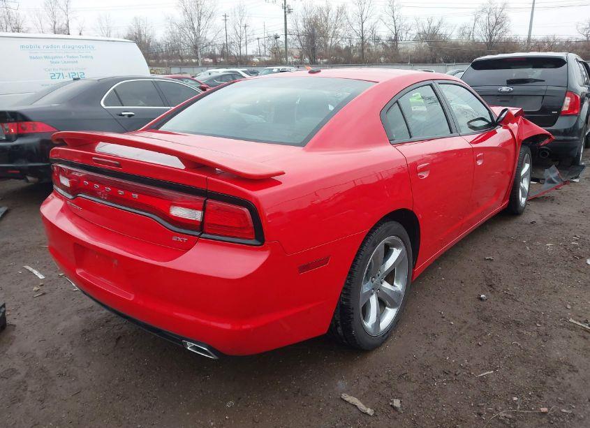 Photo 4 of 2014 Dodge Charger SXT (VIN 2C3CDXHG0EH342826)