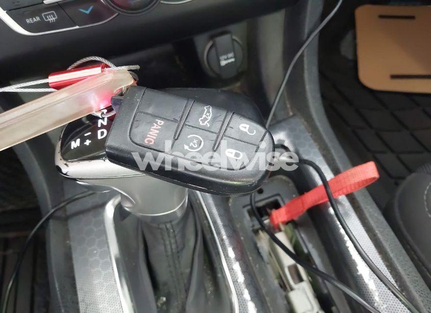 Photo 11 of 2015 Dodge Charger SXT (VIN 2C3CDXHG0FH744802)