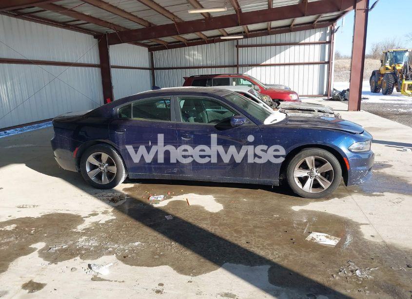 Photo 13 of 2015 Dodge Charger SXT (VIN 2C3CDXHG0FH744802)