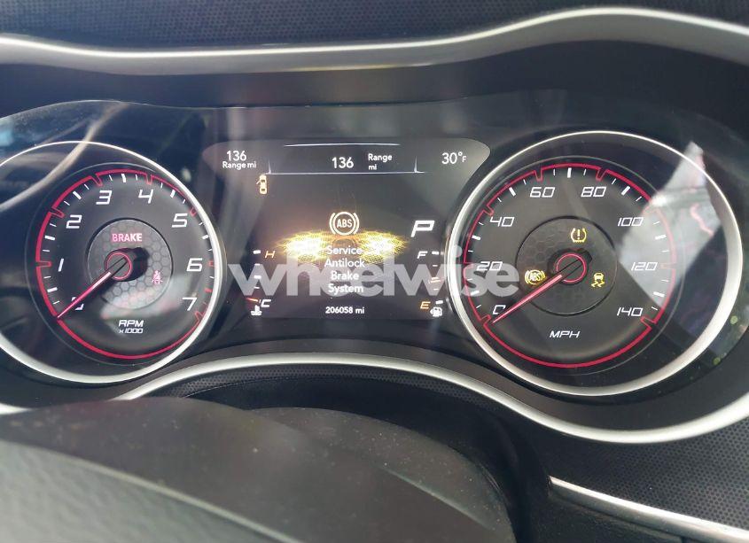 Photo 7 of 2015 Dodge Charger SXT (VIN 2C3CDXHG0FH744802)