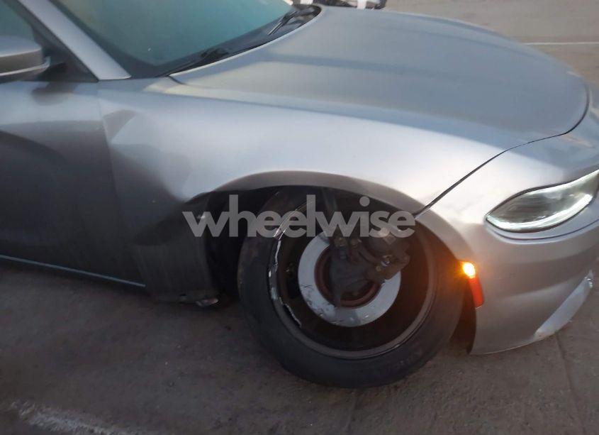 Photo 18 of 2015 Dodge Charger SXT (VIN 2C3CDXHG0FH794602)