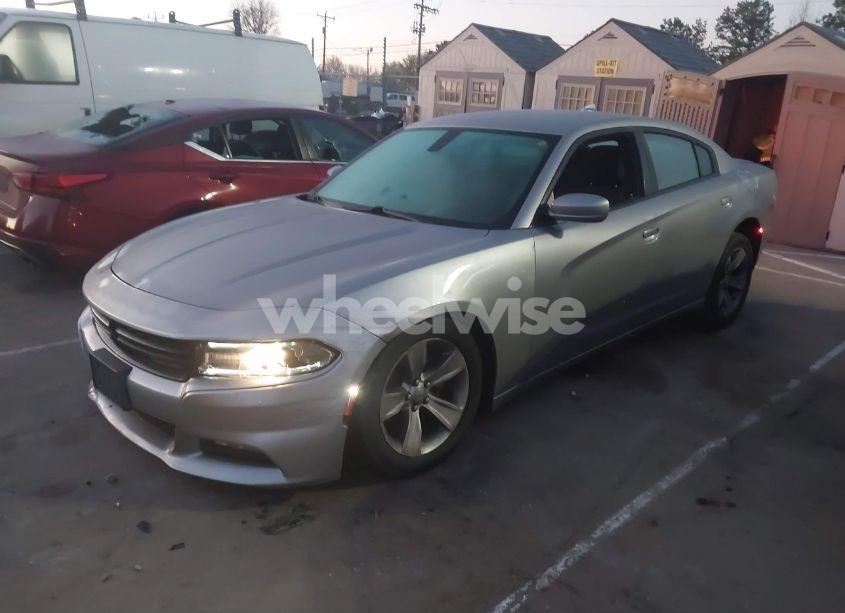 Photo 2 of 2015 Dodge Charger SXT (VIN 2C3CDXHG0FH794602)