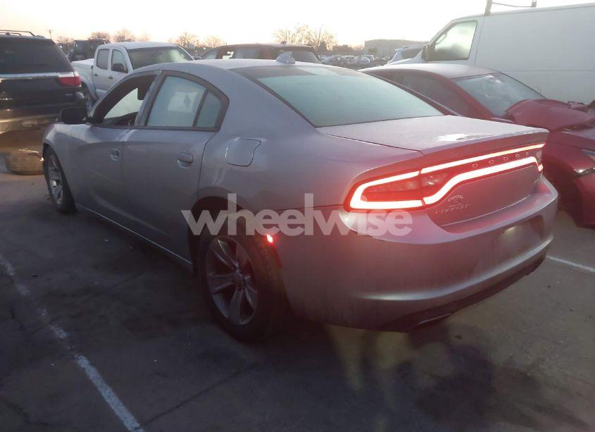 Photo 3 of 2015 Dodge Charger SXT (VIN 2C3CDXHG0FH794602)