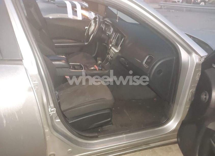 Photo 5 of 2015 Dodge Charger SXT (VIN 2C3CDXHG0FH794602)