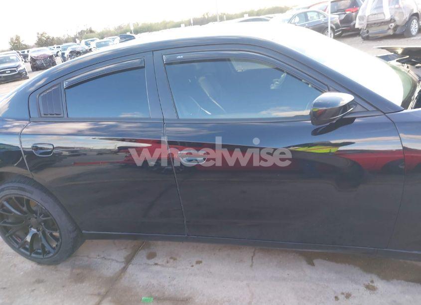 Photo 14 of 2016 Dodge Charger SXT (VIN 2C3CDXHG0GH129779)