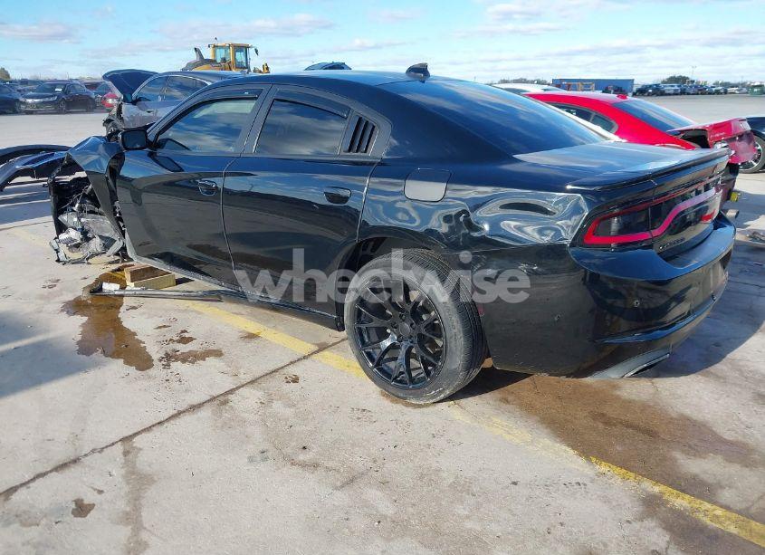 Photo 3 of 2016 Dodge Charger SXT (VIN 2C3CDXHG0GH129779)