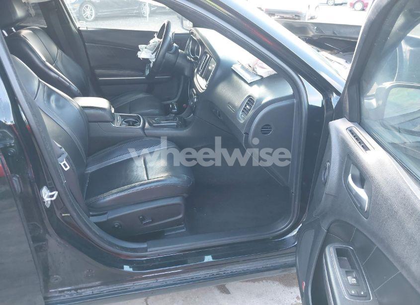 Photo 5 of 2016 Dodge Charger SXT (VIN 2C3CDXHG0GH129779)