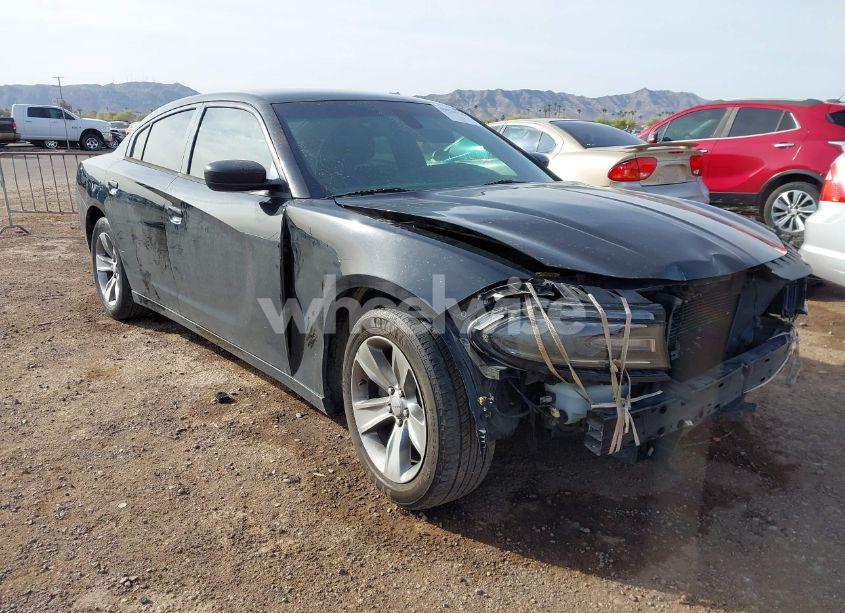 2016 Dodge Charger SXT (VIN 2C3CDXHG0GH215352) main photo