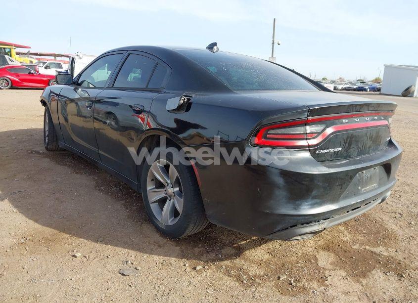Photo 3 of 2016 Dodge Charger SXT (VIN 2C3CDXHG0GH215352)