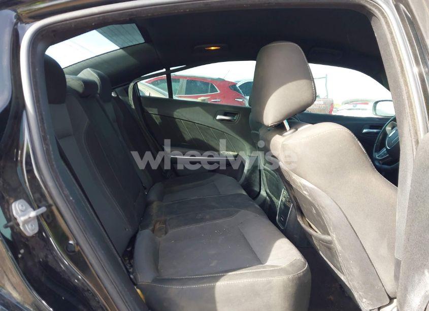 Photo 8 of 2016 Dodge Charger SXT (VIN 2C3CDXHG0GH215352)