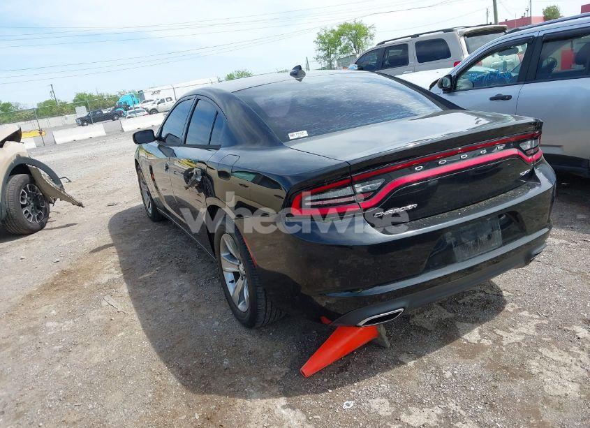 Photo 3 of 2016 Dodge Charger SXT (VIN 2C3CDXHG0GH215464)