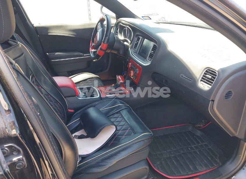 Photo 5 of 2018 Dodge Charger SXT PLUS RWD (VIN 2C3CDXHG0JH152101)