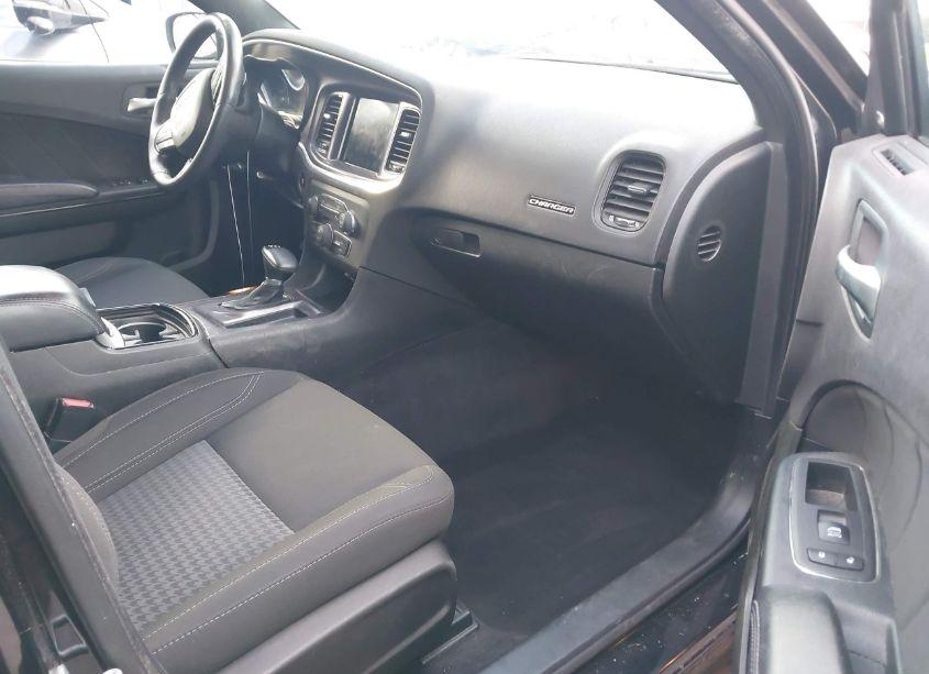Photo 5 of 2018 Dodge Charger SXT PLUS RWD (VIN 2C3CDXHG0JH207047)