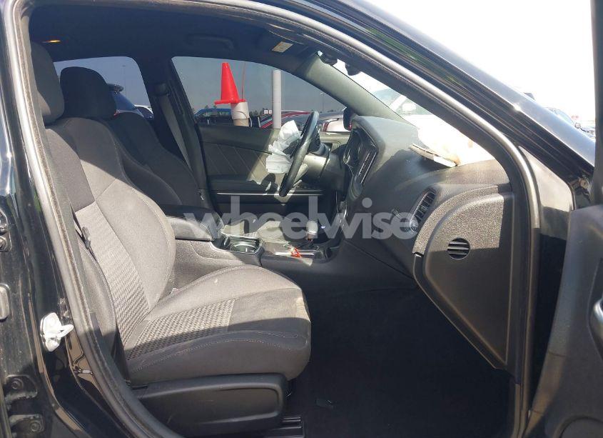 Photo 5 of 2019 Dodge Charger GT RWD (VIN 2C3CDXHG0KH589064)