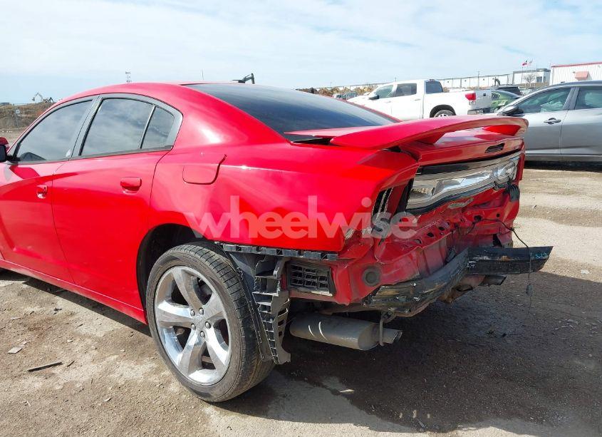 Photo 6 of 2013 Dodge Charger SXT (VIN 2C3CDXHG1DH738584)