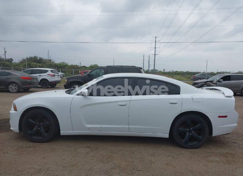 Photo 13 of 2014 Dodge Charger SXT PLUS (VIN 2C3CDXHG1EH122157)