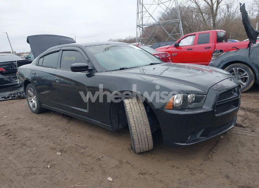 2014 Dodge Charger SXT (VIN 2C3CDXHG1EH191401) main photo