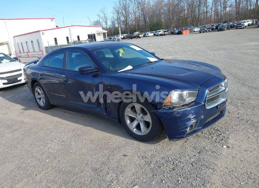 2014 Dodge Charger SXT PLUS (VIN 2C3CDXHG1EH207273) main photo