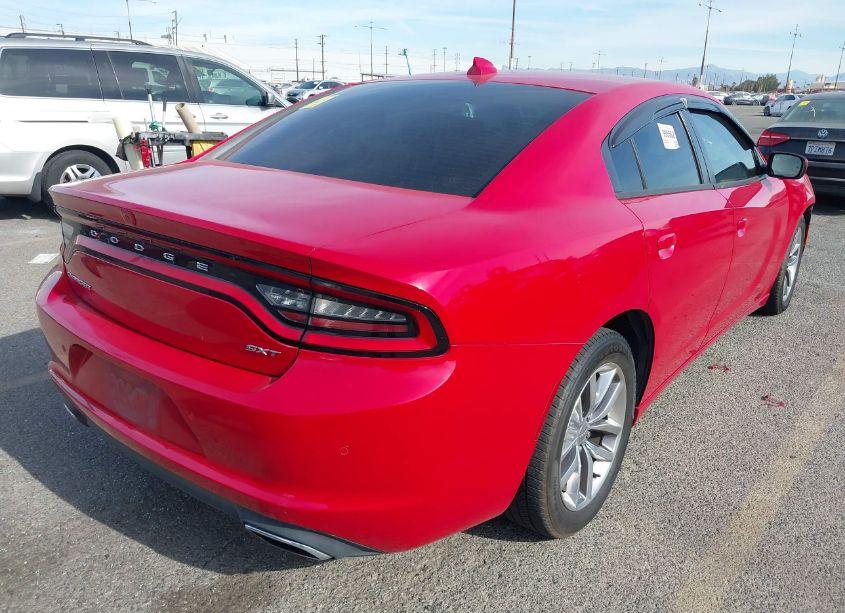 Photo 4 of 2015 Dodge Charger SXT (VIN 2C3CDXHG1FH827624)