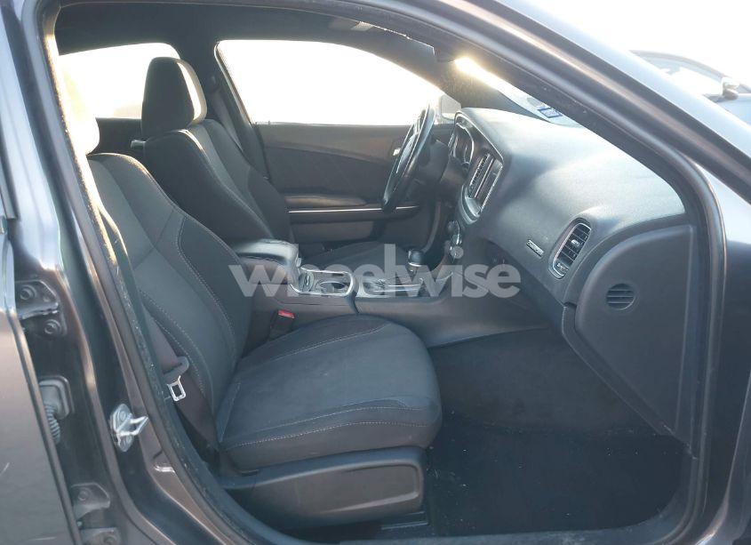 Photo 5 of 2015 Dodge Charger SXT (VIN 2C3CDXHG1FH844259)