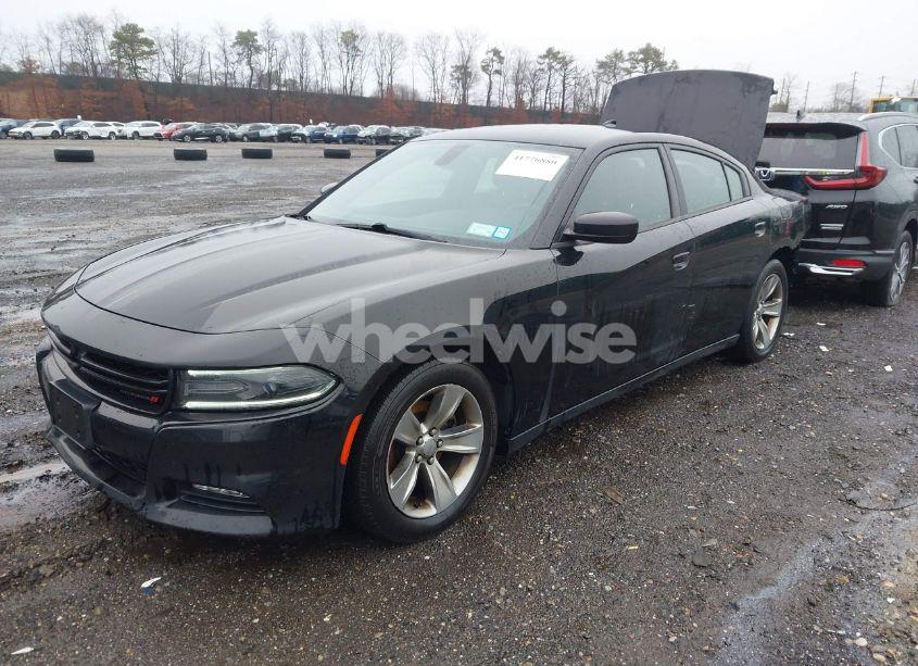 Photo 2 of 2016 Dodge Charger SXT (VIN 2C3CDXHG1GH246495)