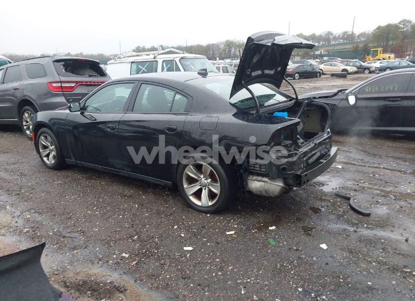 Photo 3 of 2016 Dodge Charger SXT (VIN 2C3CDXHG1GH246495)