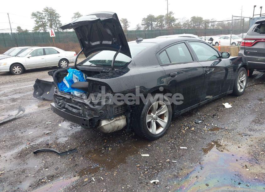 Photo 4 of 2016 Dodge Charger SXT (VIN 2C3CDXHG1GH246495)