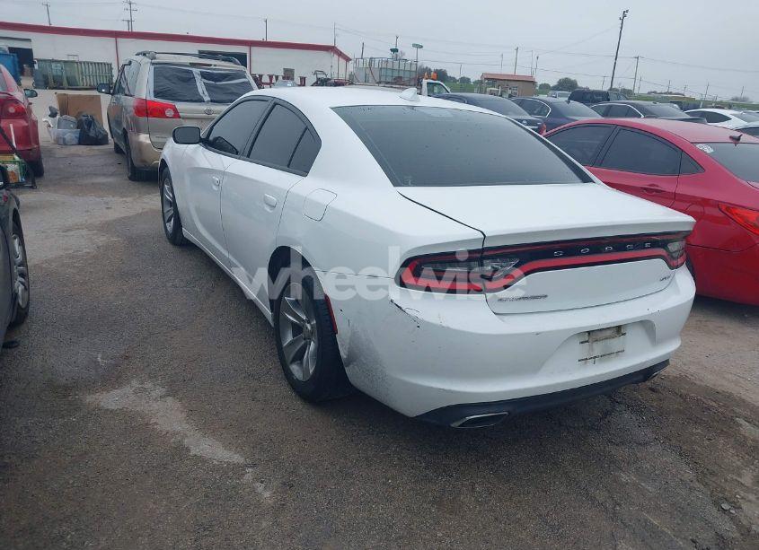 Photo 3 of 2017 Dodge Charger SXT RWD (VIN 2C3CDXHG1HH561590)