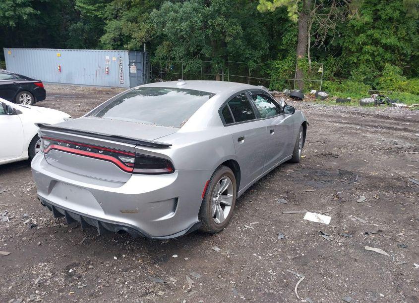 Photo 4 of 2017 Dodge Charger SXT RWD (VIN 2C3CDXHG1HH601778)
