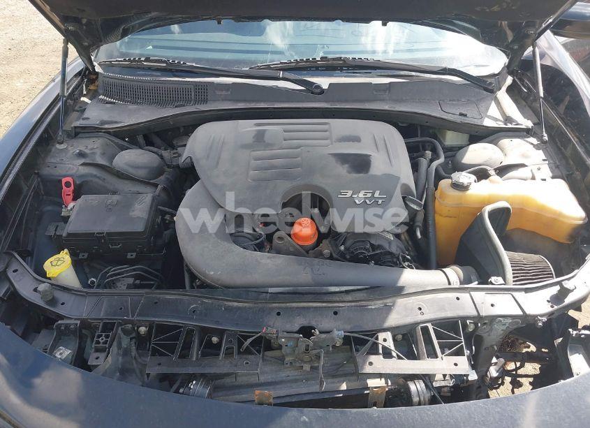 Photo 10 of 2018 Dodge Charger SXT PLUS RWD (VIN 2C3CDXHG1JH153385)