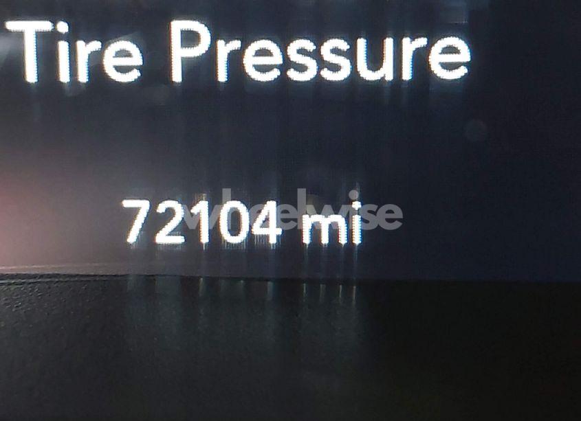 Photo 15 of 2018 Dodge Charger SXT PLUS RWD (VIN 2C3CDXHG1JH153385)