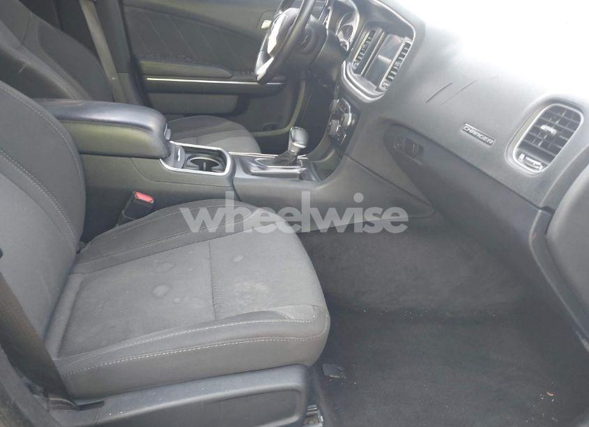 Photo 5 of 2018 Dodge Charger SXT PLUS RWD (VIN 2C3CDXHG1JH153385)