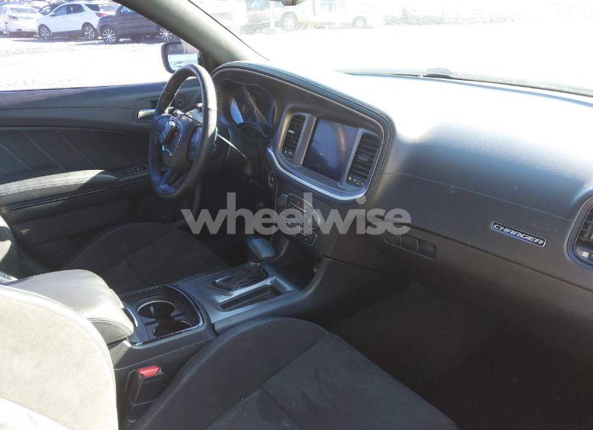 Photo 5 of 2021 Dodge Charger GT RWD (VIN 2C3CDXHG1MH633110)