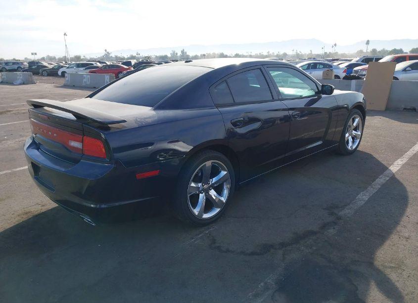 Photo 4 of 2012 Dodge Charger SXT (VIN 2C3CDXHG2CH245110)
