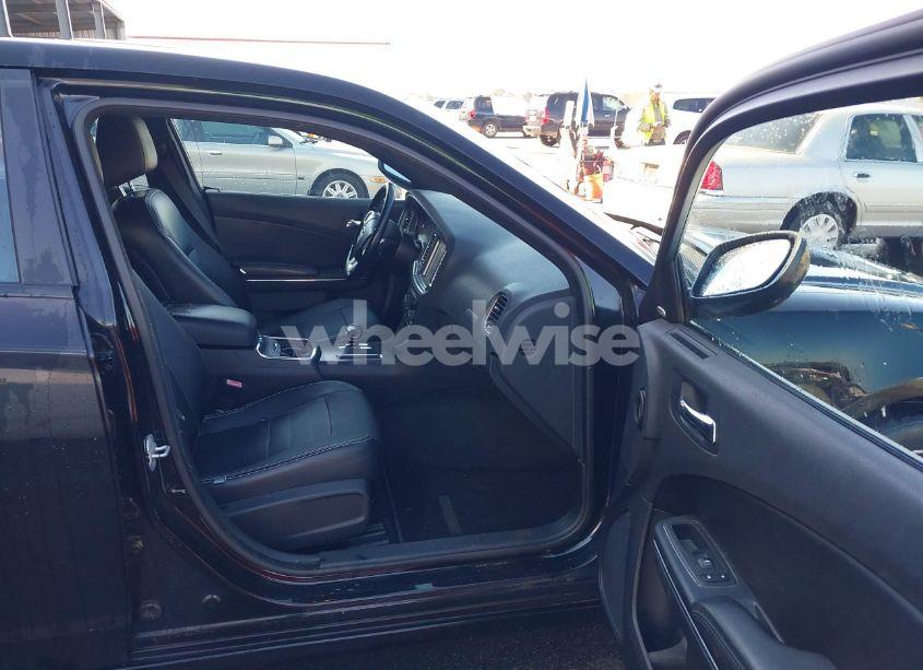 Photo 5 of 2012 Dodge Charger SXT (VIN 2C3CDXHG2CH248041)