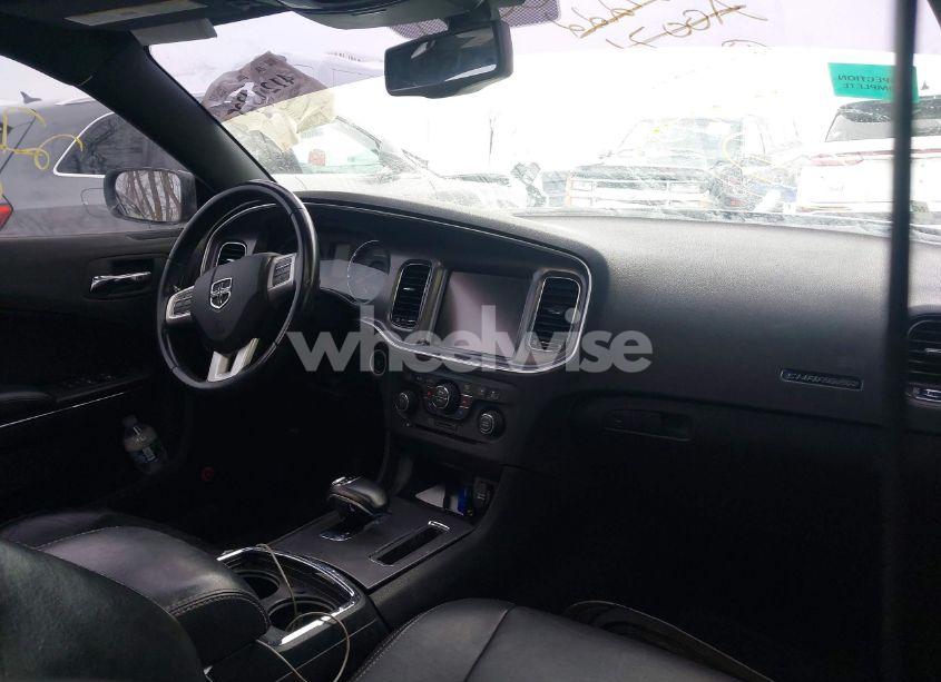 Photo 5 of 2012 Dodge Charger SXT (VIN 2C3CDXHG2CH271755)