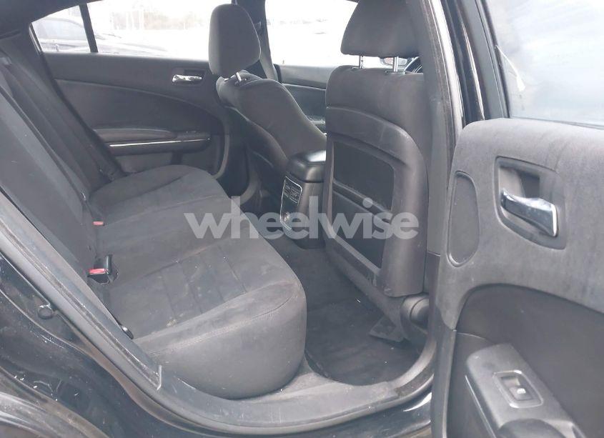 Photo 8 of 2013 Dodge Charger SXT (VIN 2C3CDXHG2DH558465)