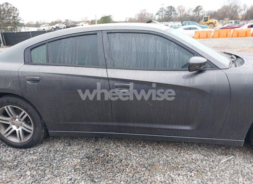 Photo 14 of 2014 Dodge Charger SXT (VIN 2C3CDXHG2EH114519)