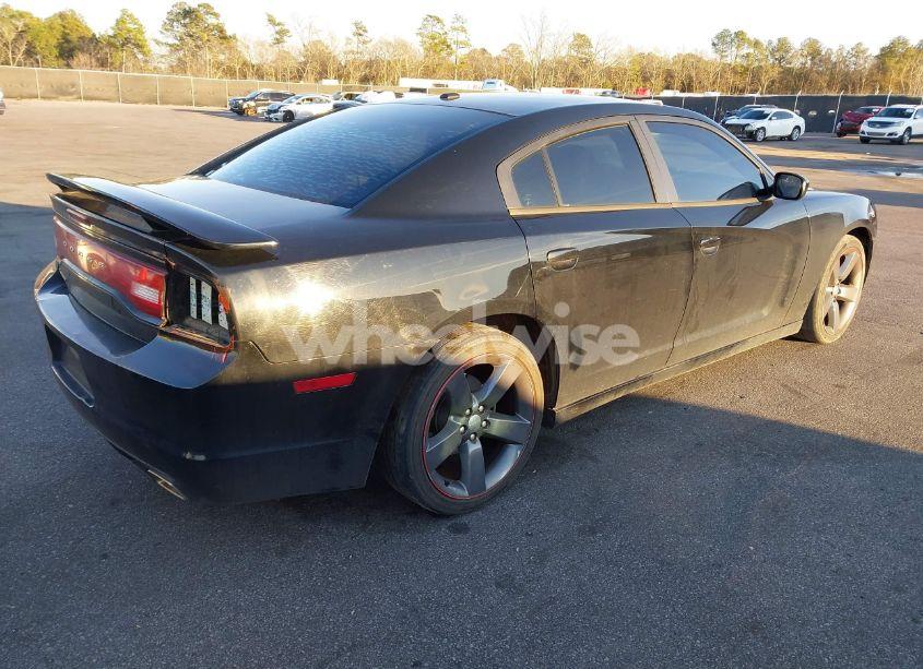 Photo 4 of 2014 Dodge Charger SXT (VIN 2C3CDXHG2EH164112)