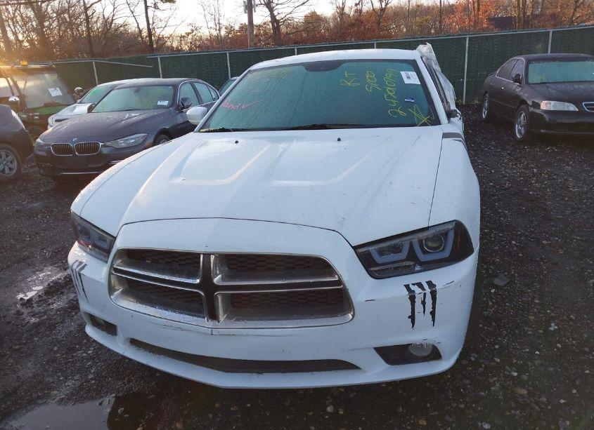 Photo 12 of 2014 Dodge Charger SXT (VIN 2C3CDXHG2EH267398)