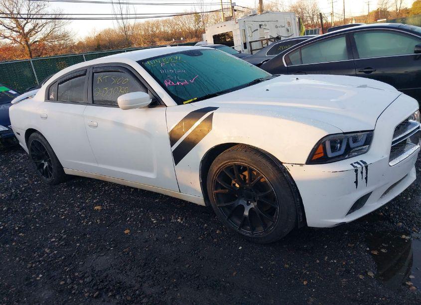 Photo 13 of 2014 Dodge Charger SXT (VIN 2C3CDXHG2EH267398)