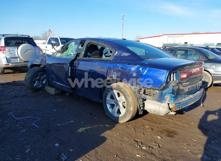 Photo 3 of 2014 Dodge Charger SXT (VIN 2C3CDXHG2EH267451)
