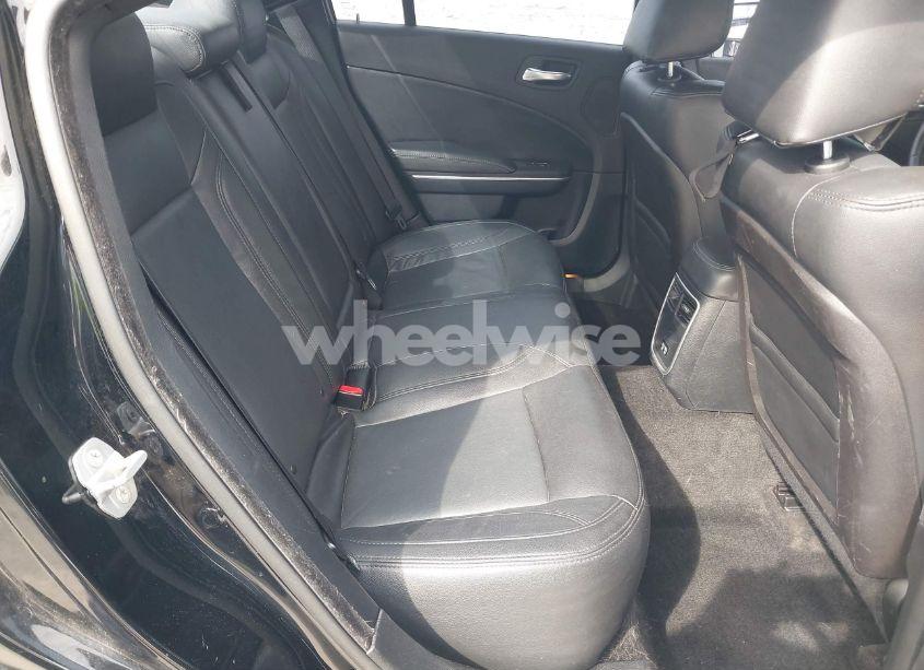 Photo 8 of 2015 Dodge Charger SXT (VIN 2C3CDXHG2FH727774)