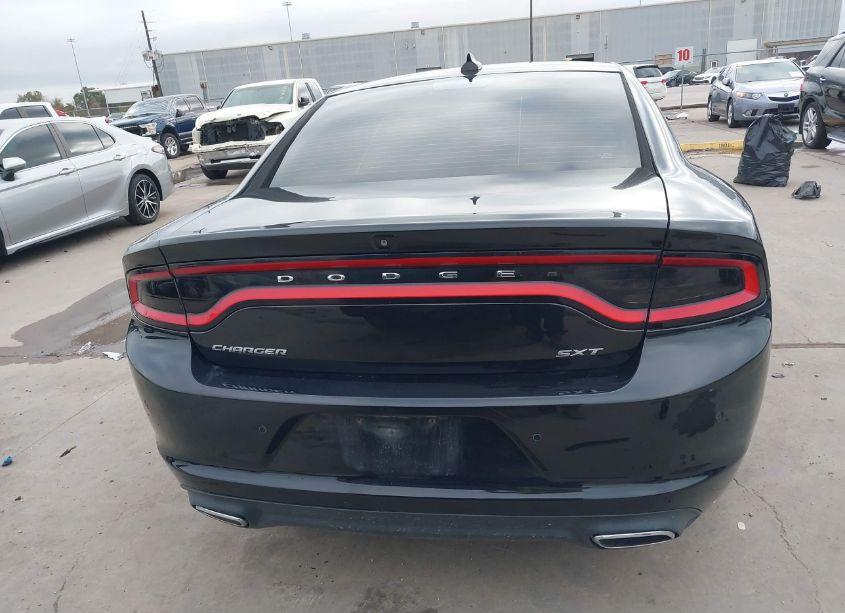 Photo 17 of 2015 Dodge Charger SXT (VIN 2C3CDXHG2FH825249)