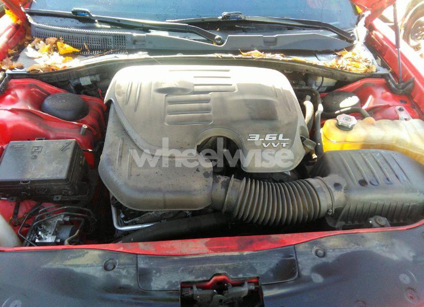 Photo 10 of 2015 Dodge Charger SXT (VIN 2C3CDXHG2FH883720)