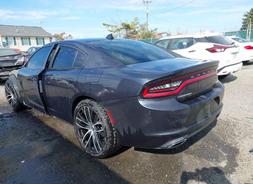 Photo 3 of 2016 Dodge Charger SXT (VIN 2C3CDXHG2GH120792)