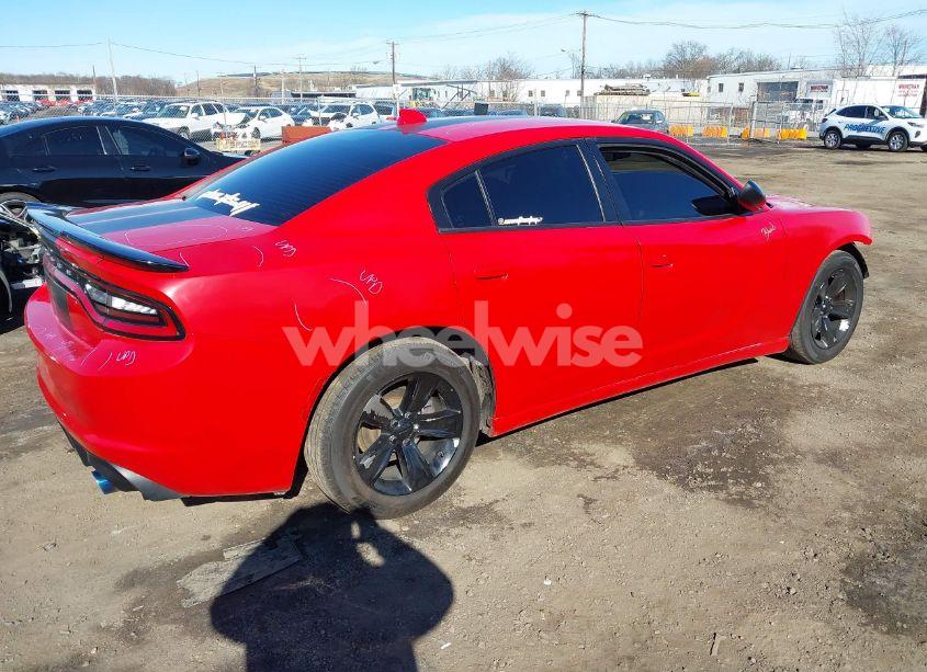 Photo 4 of 2016 Dodge Charger SXT (VIN 2C3CDXHG2GH350848)