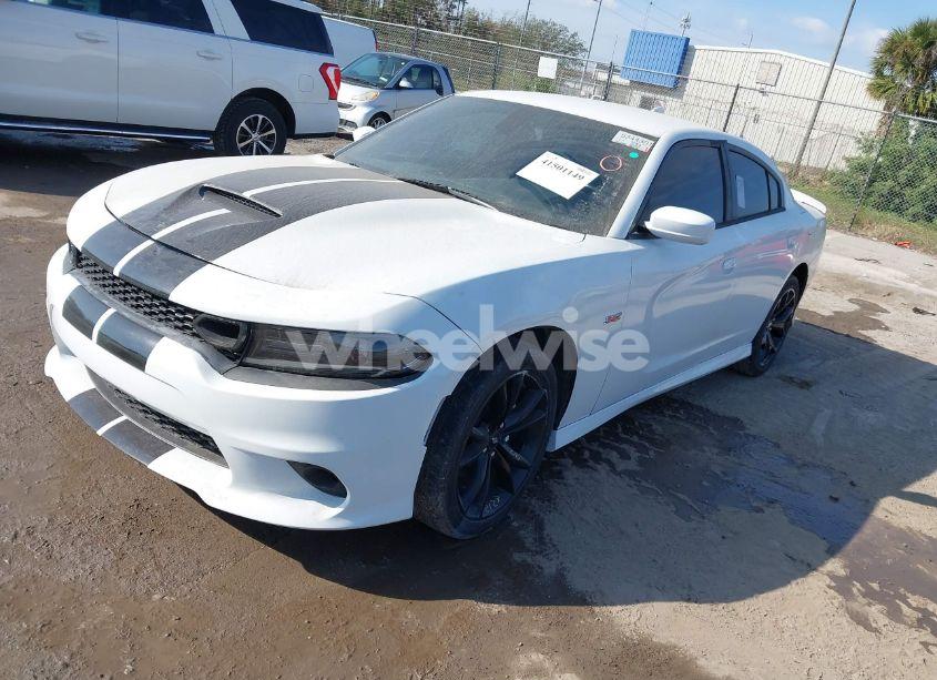 Photo 2 of 2019 Dodge Charger GT RWD (VIN 2C3CDXHG2KH527181)